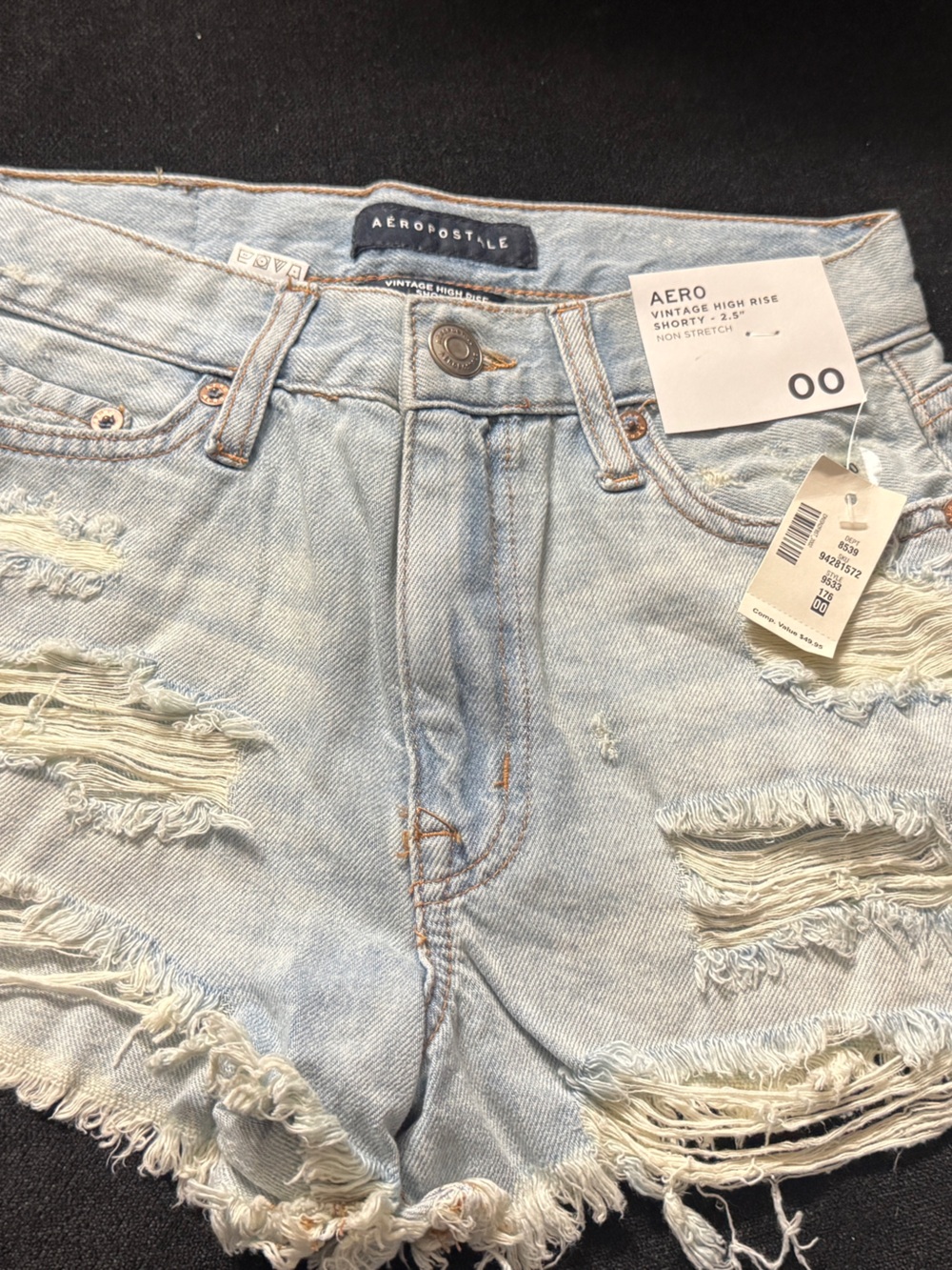 Aeropostale Light Wash Distressed Denim Jean Shorts